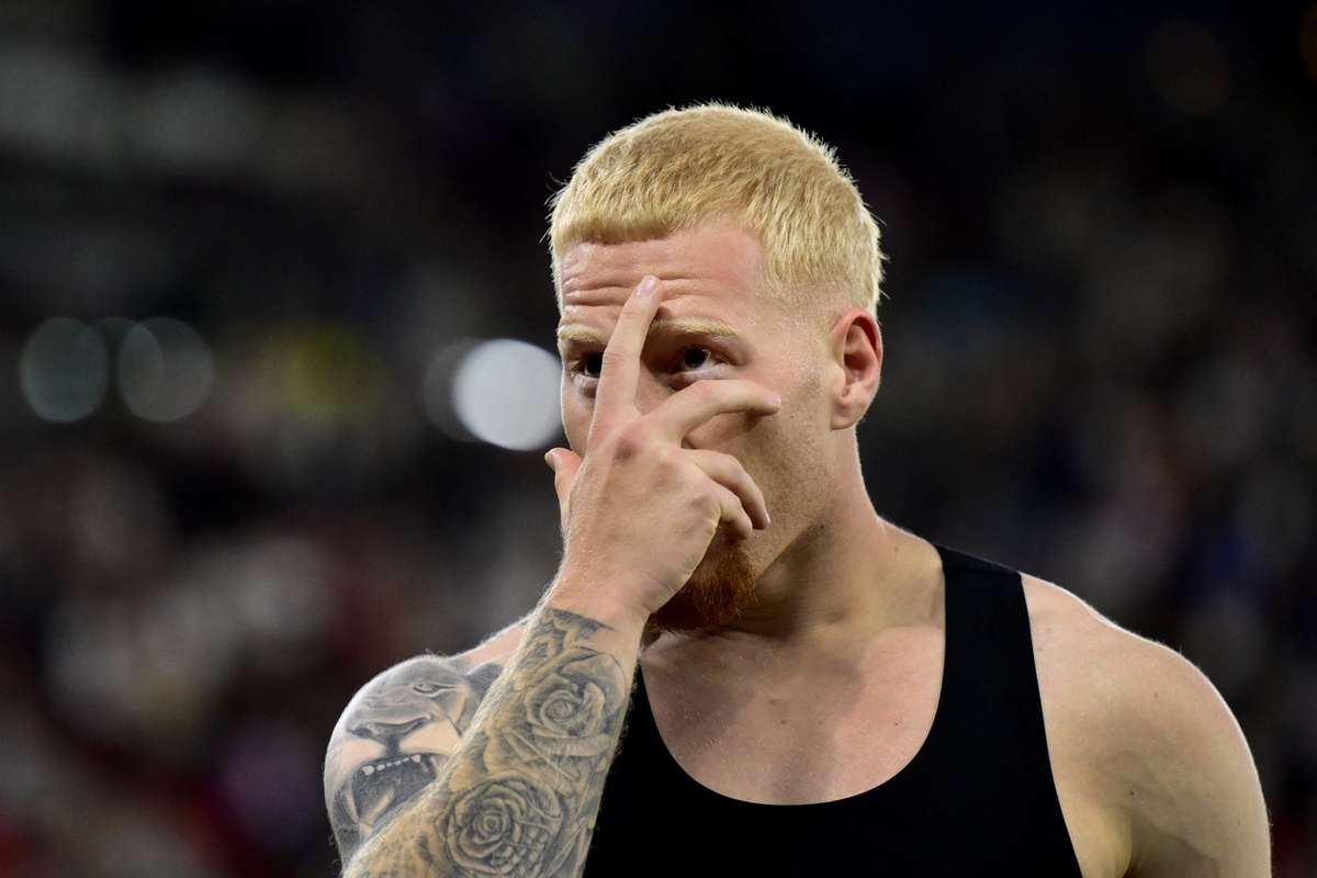 Sorish va striptizchini sikish