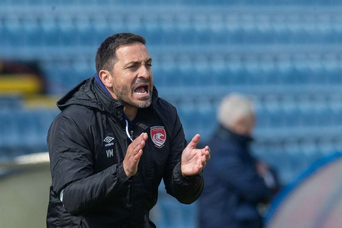 Opinião: O Vitória SC devia ter contratado Luís de Matos e não Luís Pinto