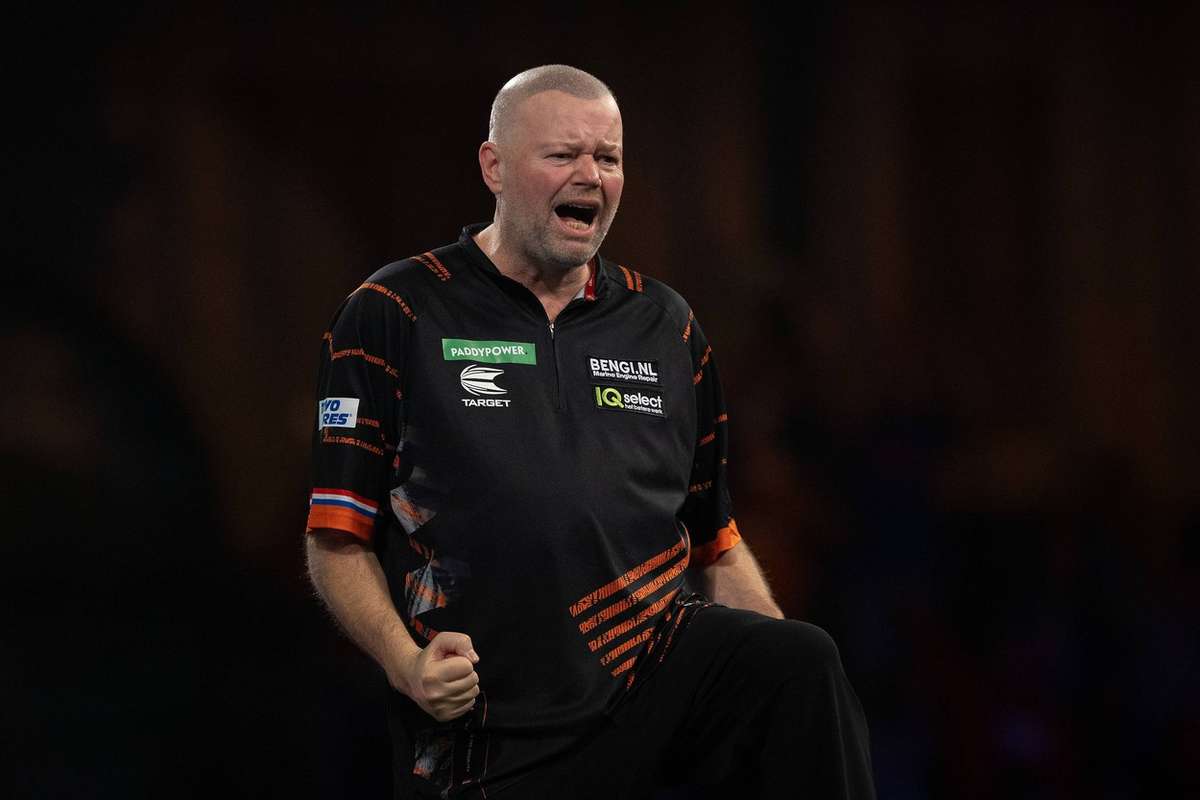 PDC World Championship: Van Barneveld Advances Over Williams ...