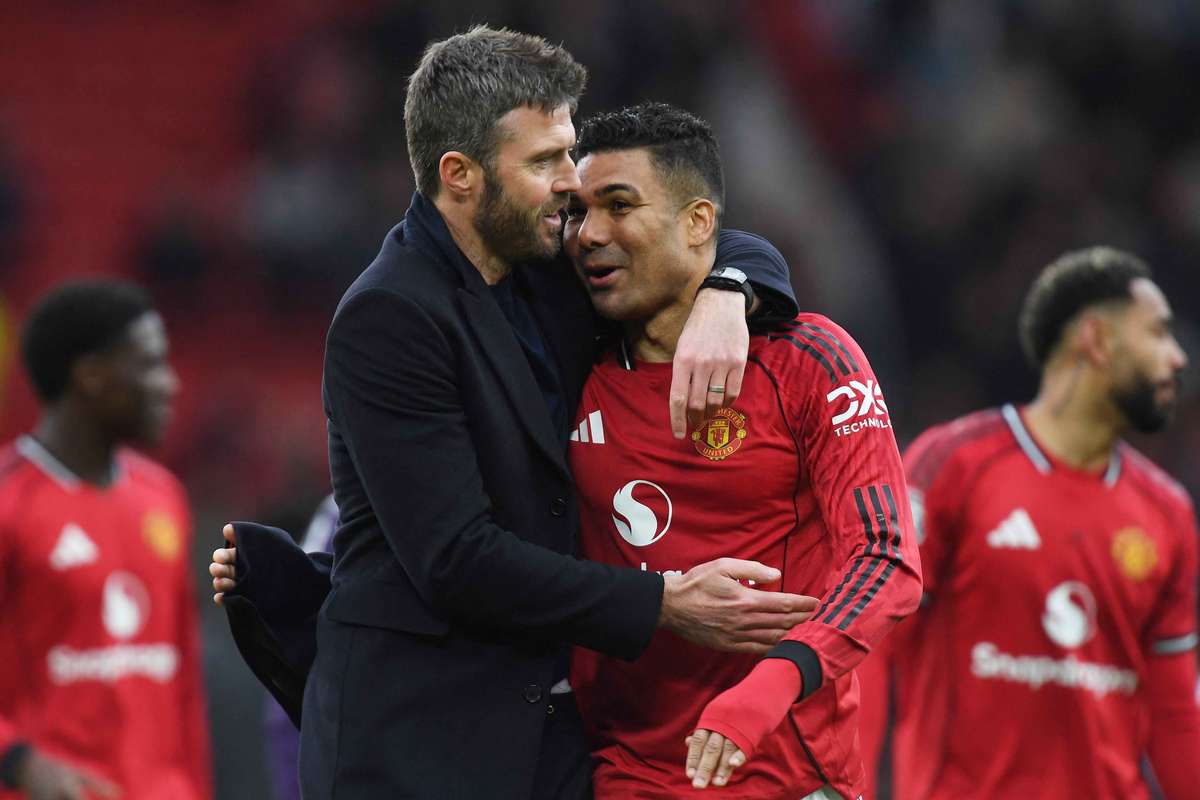 Man Utd sẽ không ngăn cản Casemiro rời đi dù người hâm mộ cầu xin anh ở lại