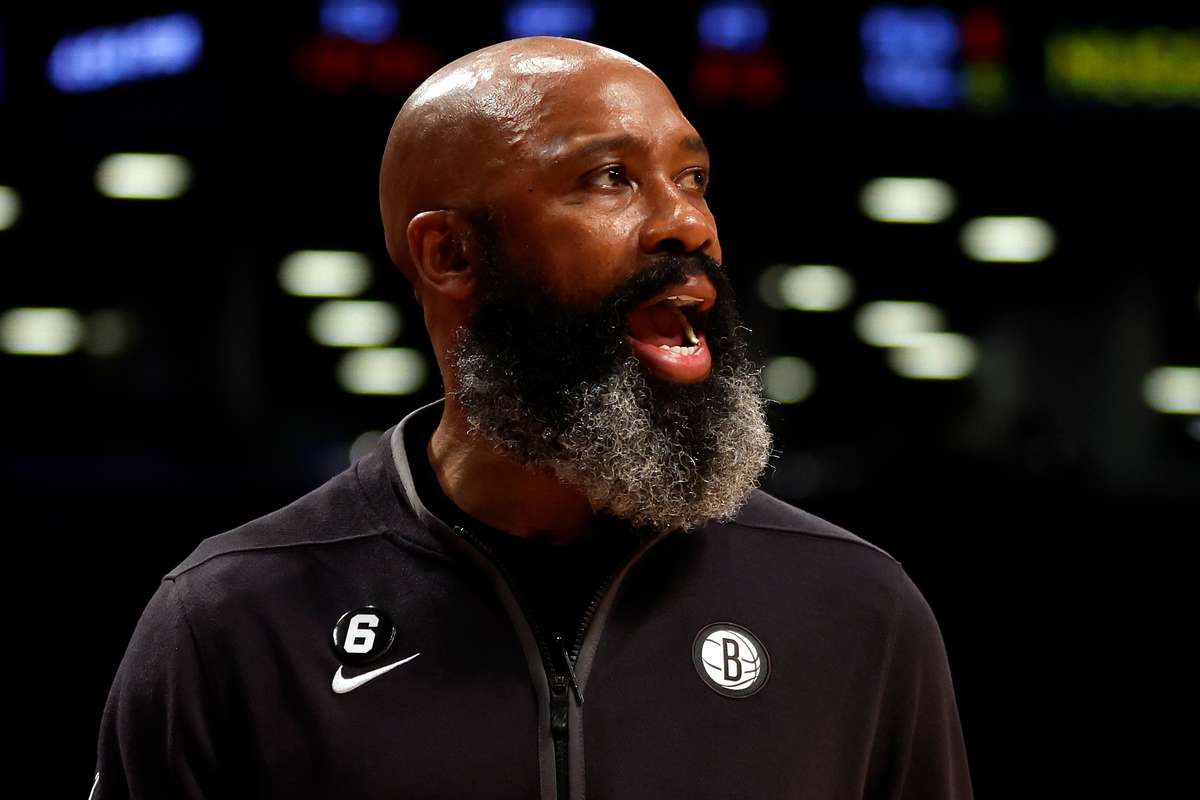 NBA Los Brooklyn Nets despiden a su entrenador, Jacque Vaughn tras su mala racha de resultados