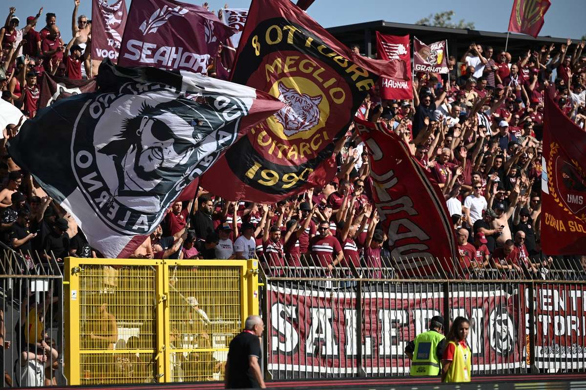 Napoli-Salernitana, vietata la vendita di biglietti ai tifosi ospiti ...