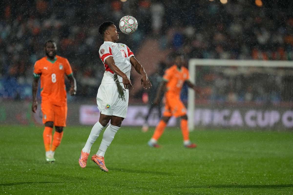 Geny Catamo, the revitalized number 10 for Mozambique on Africa's ...