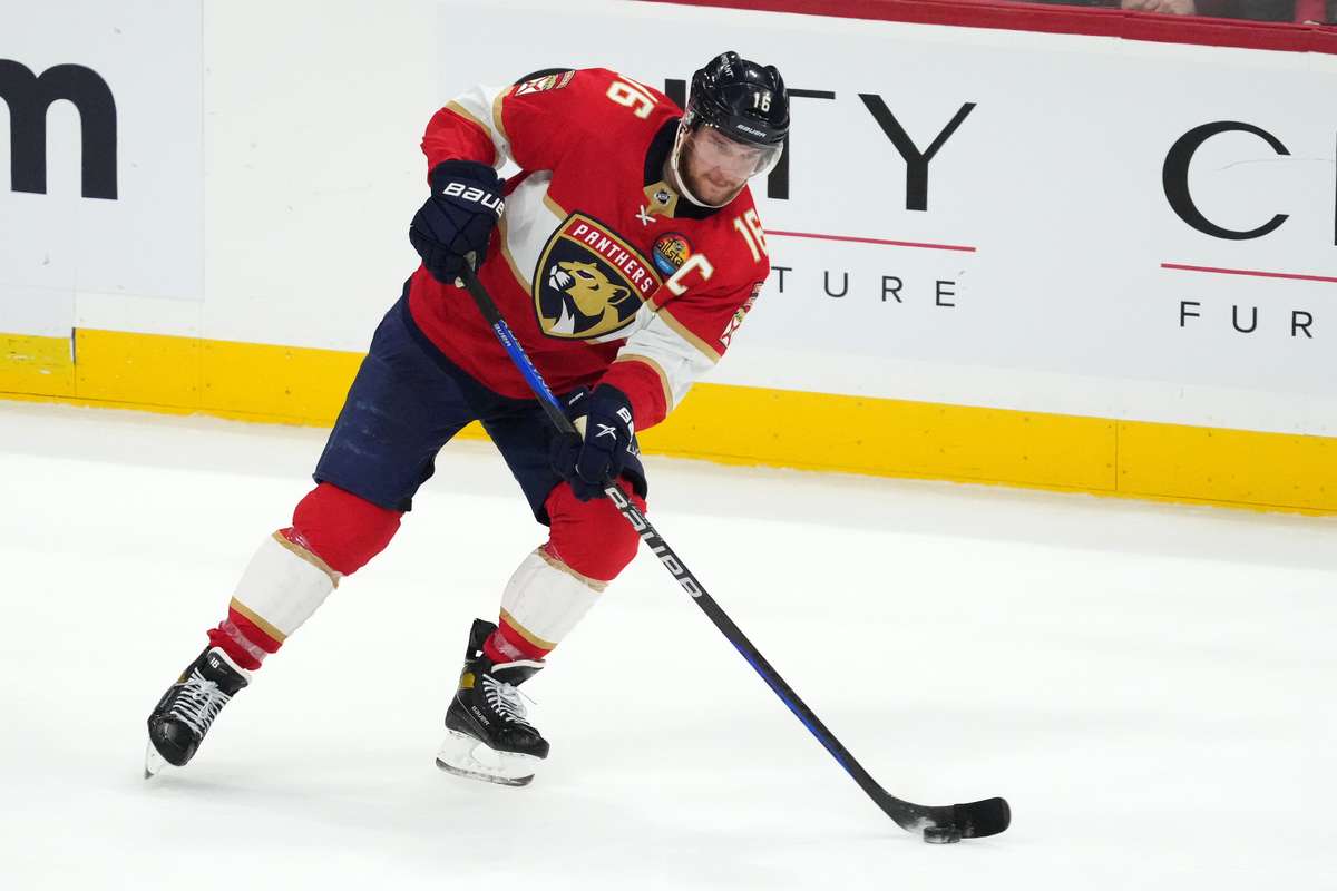 NHL roundup: Aleksander Barkov (3 goals, 2 assists) powers Panthers ...