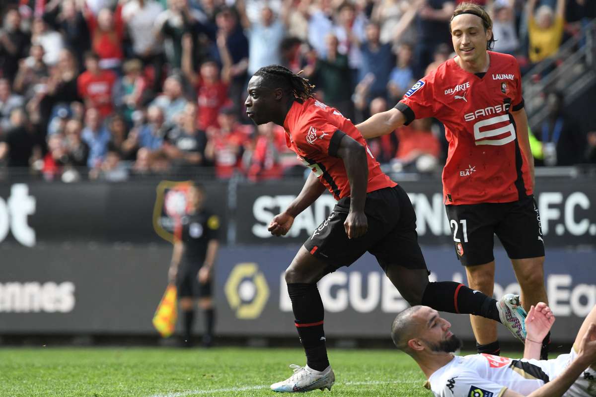 Ligue 1 Roundup: Doku Stars As Rennes Score Four While Nice And ...