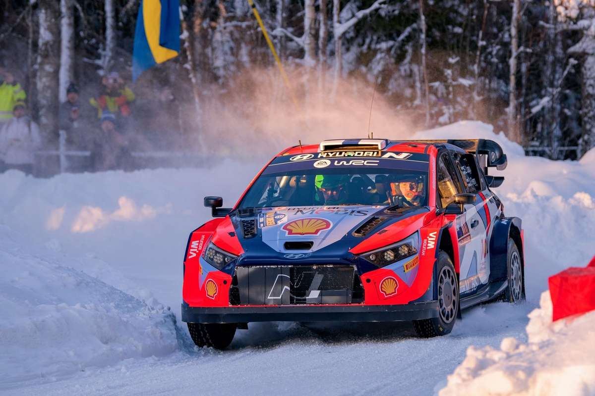 Lappi ovládl Švédskou rallye a po sedmi letech se dočkal druhého ...