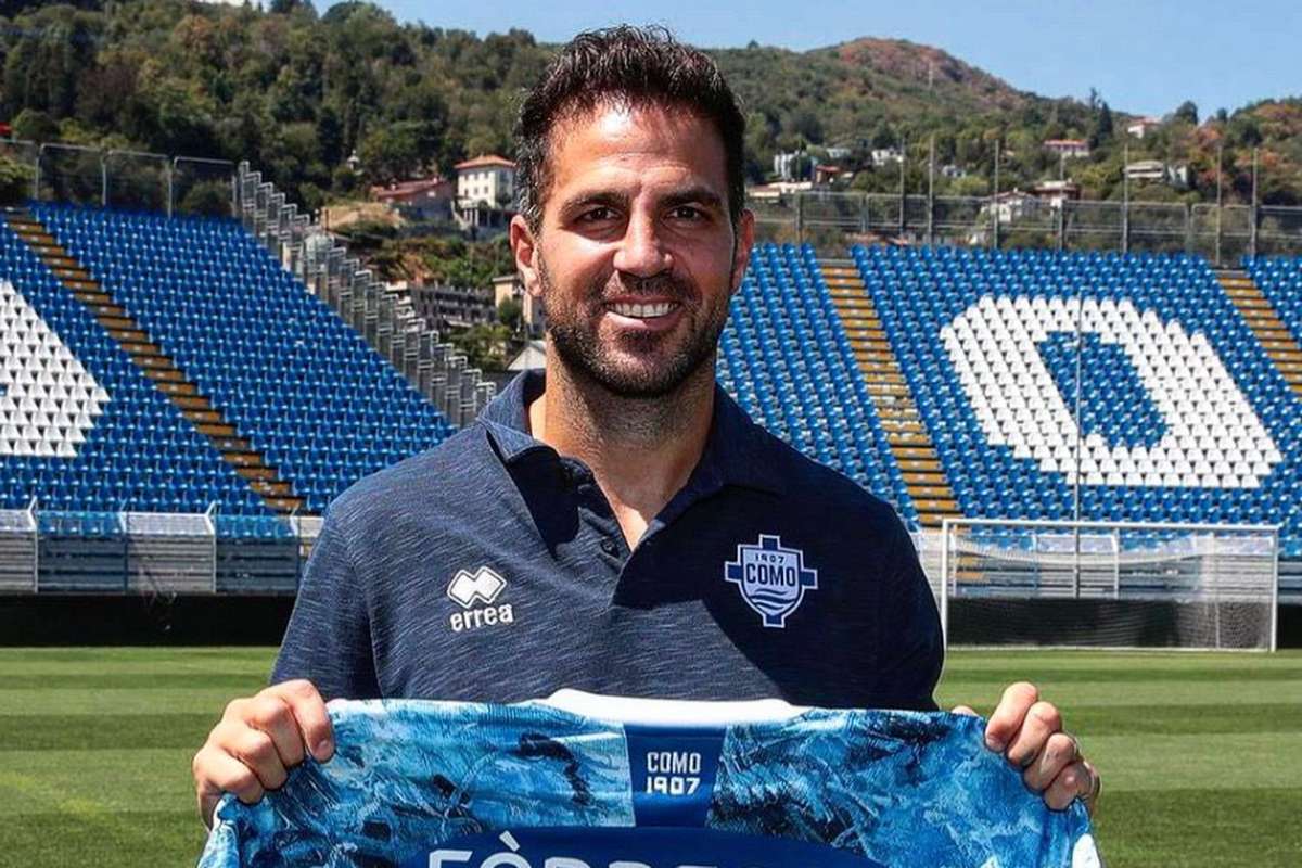 Fàbregas firma acordo para assumir o cargo de treinador em um clube da Série  B italiana