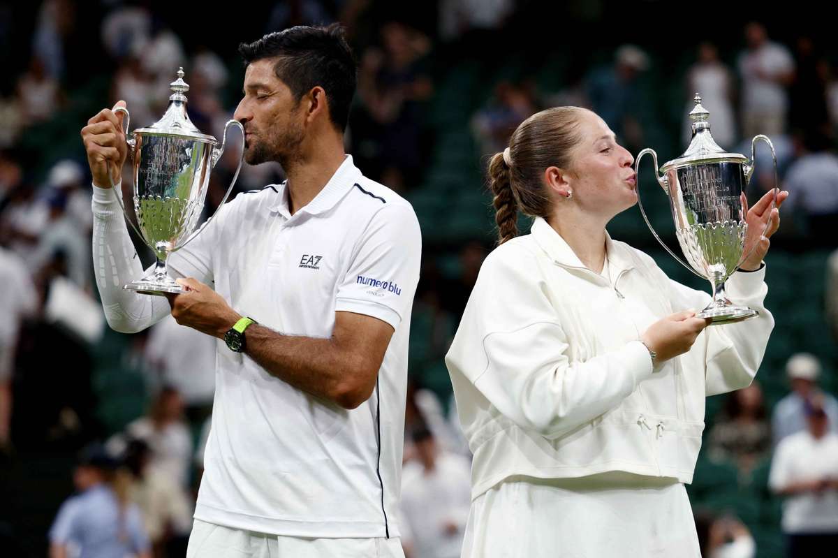 https://livesport-ott-images.ssl.cdn.cra.cz/r1200xfq60/67e956d0-850f-46d5-a6eb-a5358cf856c1.jpeg