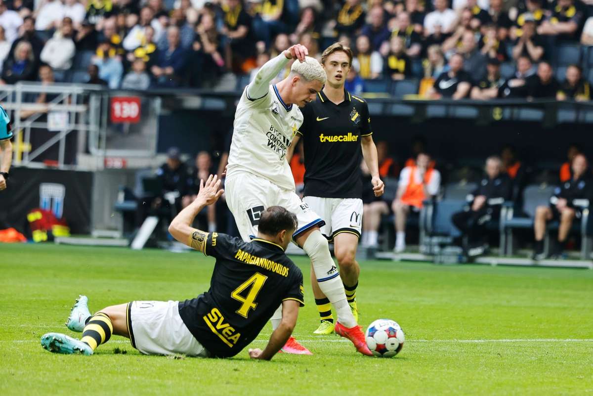 Sirius march on as Malmo win big to put Ramirez's departure behind them