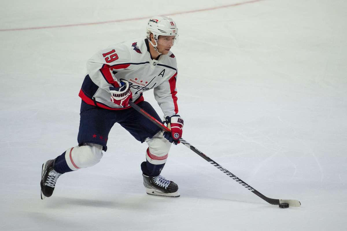 Austin R Backstrom Washington Capitals' Backstrom stepping away from game due to 'injury ...