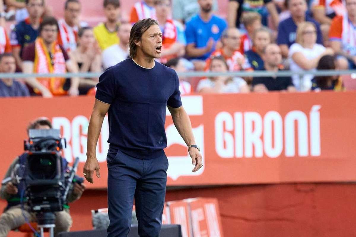 Almeyda được săn đón ở Mexico sau khi bị Sevilla sa thải
