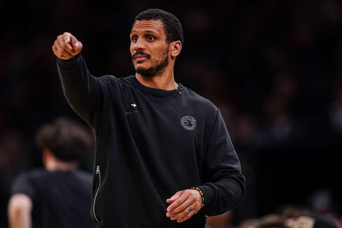 https://livesport-ott-images.ssl.cdn.cra.cz/r1200xfq60/718ea69a-4f27-4747-85e1-f70e61ba9fbf.jpeg
