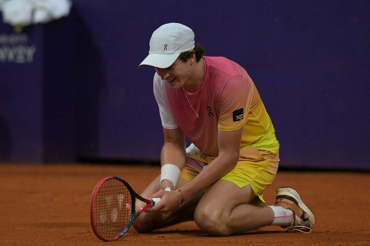 ATP roundup: Fritz and Zverev suffer surprise defeats, Fonseca wins epic | Flashscore.com