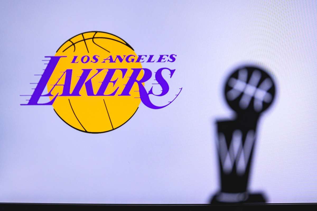 Photo: flashscore.de Die LA Lakers wurden für eine Rekordsumme verkauft