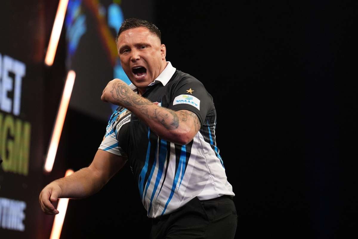 Gerwyn Price beats Rob Cross to win the Nordic Darts Masters