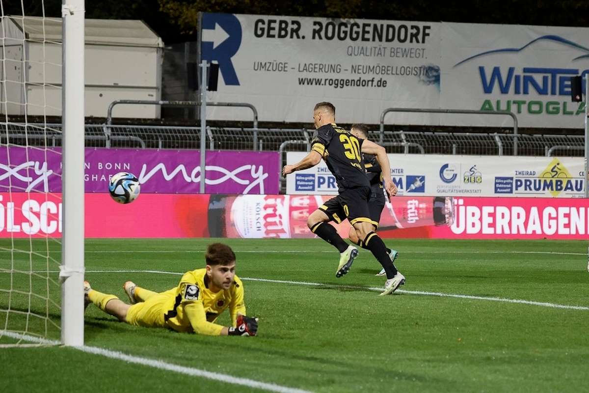 3. Liga: Dresden Festigt Führung – Verl Jetzt Dritter – Münster Nur ...