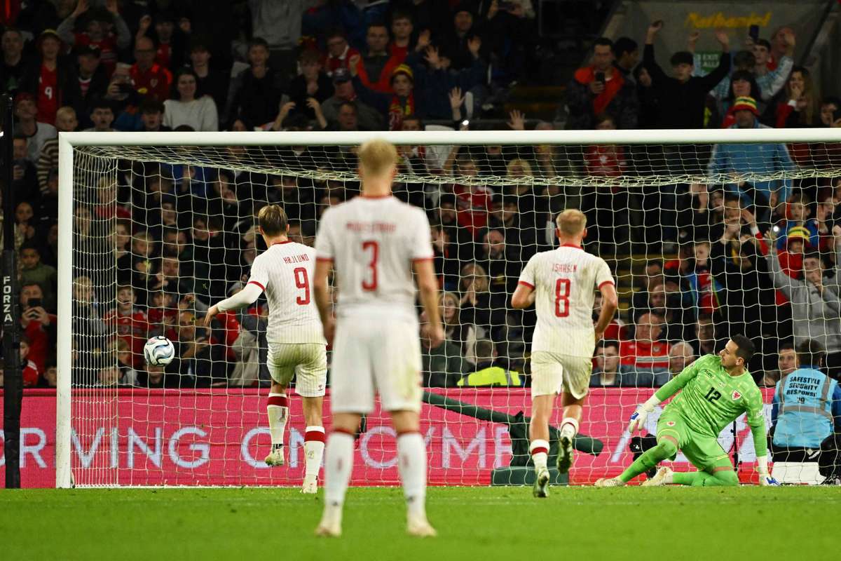 Dinamarca vence País de Gales e isola-se no segundo lugar da Liga das Nações
