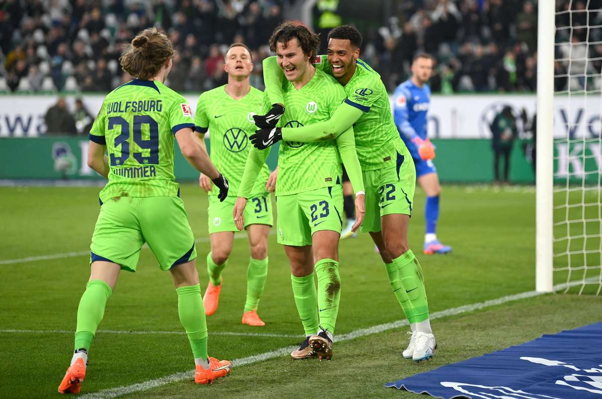 Bundesliga roundup: Wolfsburg knock the Wind out of Freiburg with a 6-0 ...