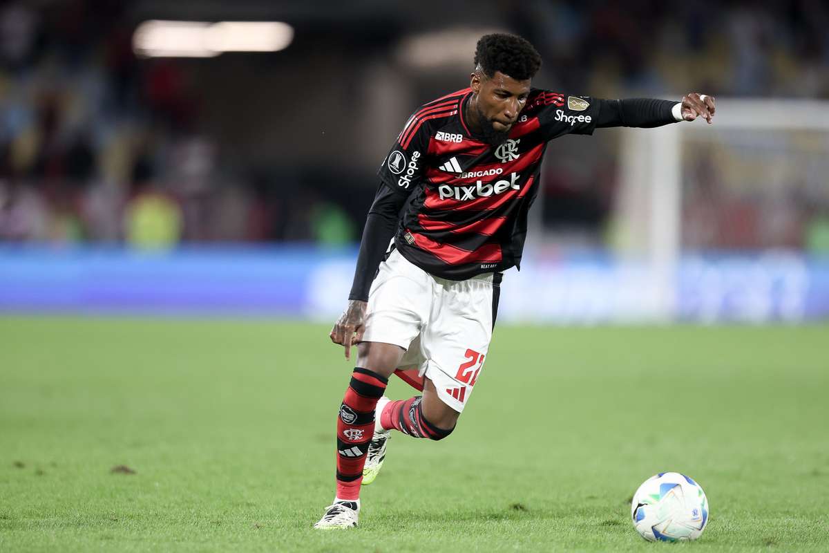 Flamengo x Internacional Emerson Royal pede desculpas após atuação no Maracanã