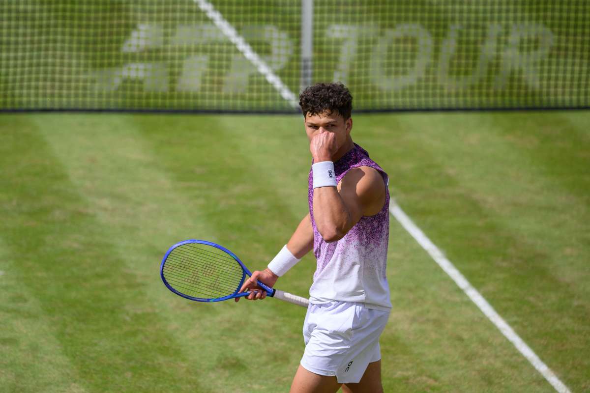 https://livesport-ott-images.ssl.cdn.cra.cz/r1200xfq60/7f236fc5-f4b8-4bad-95a0-32b81bcf166c.jpeg