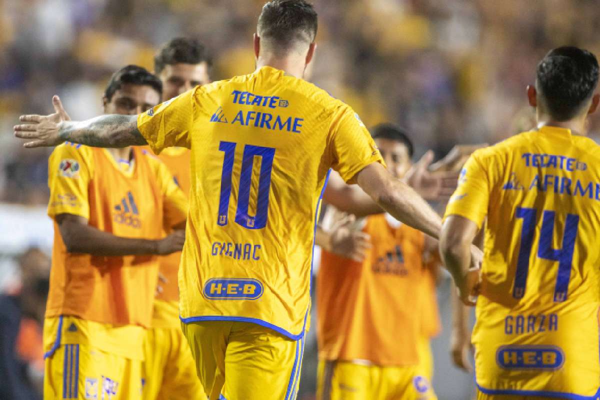 Liga MX | Pumas vence al América, colíder, y Tigres remonta frente al ...