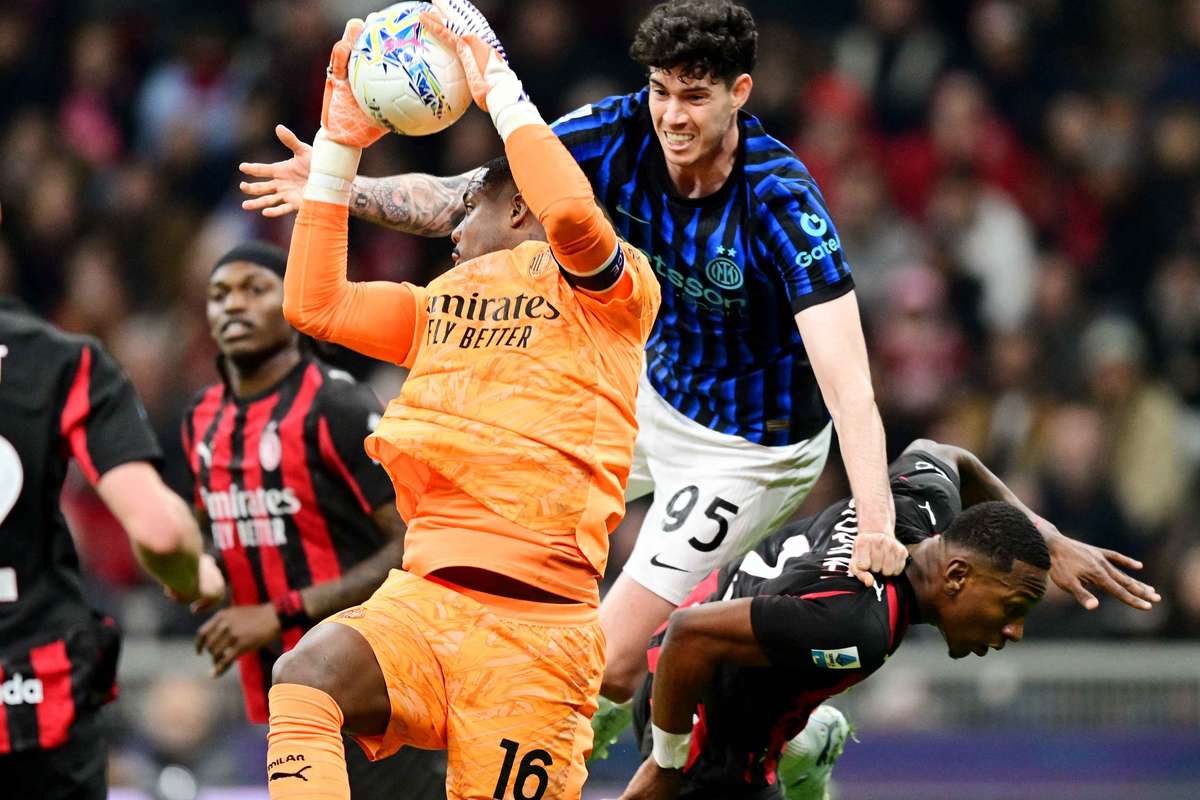 Cựu HLV Inter Milan Stramaccioni: Khoảnh khắc khó khăn cho Bastoni - nhưng cậu ấy vẫn giữ được giá trị