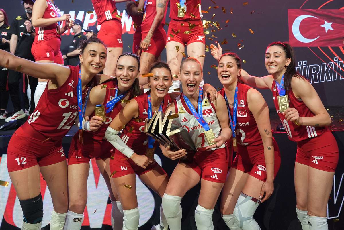 https://livesport-ott-images.ssl.cdn.cra.cz/r1200xfq60/811fa103-7303-4076-9a55-629f55c50003.jpeg