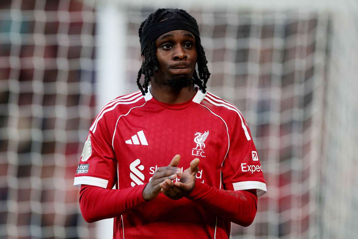 Jeremie Frimpong lại dính chấn thương! Liverpool chịu đòn giáng mạnh trước trận gặp Man City