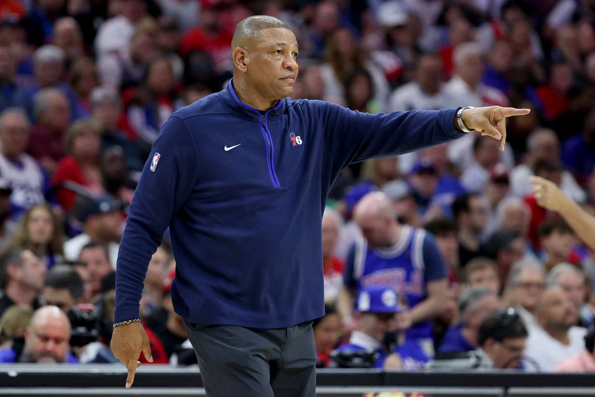 Los Sixers despiden a su entrenador, Doc Rivers | Flashscore.co