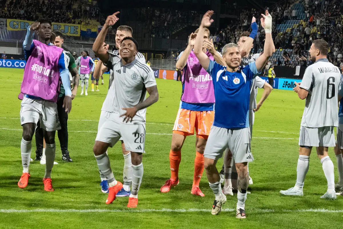 PSG - Slovan Bratislava: Kde sledovať v TV aj online, zostavy a kurzy