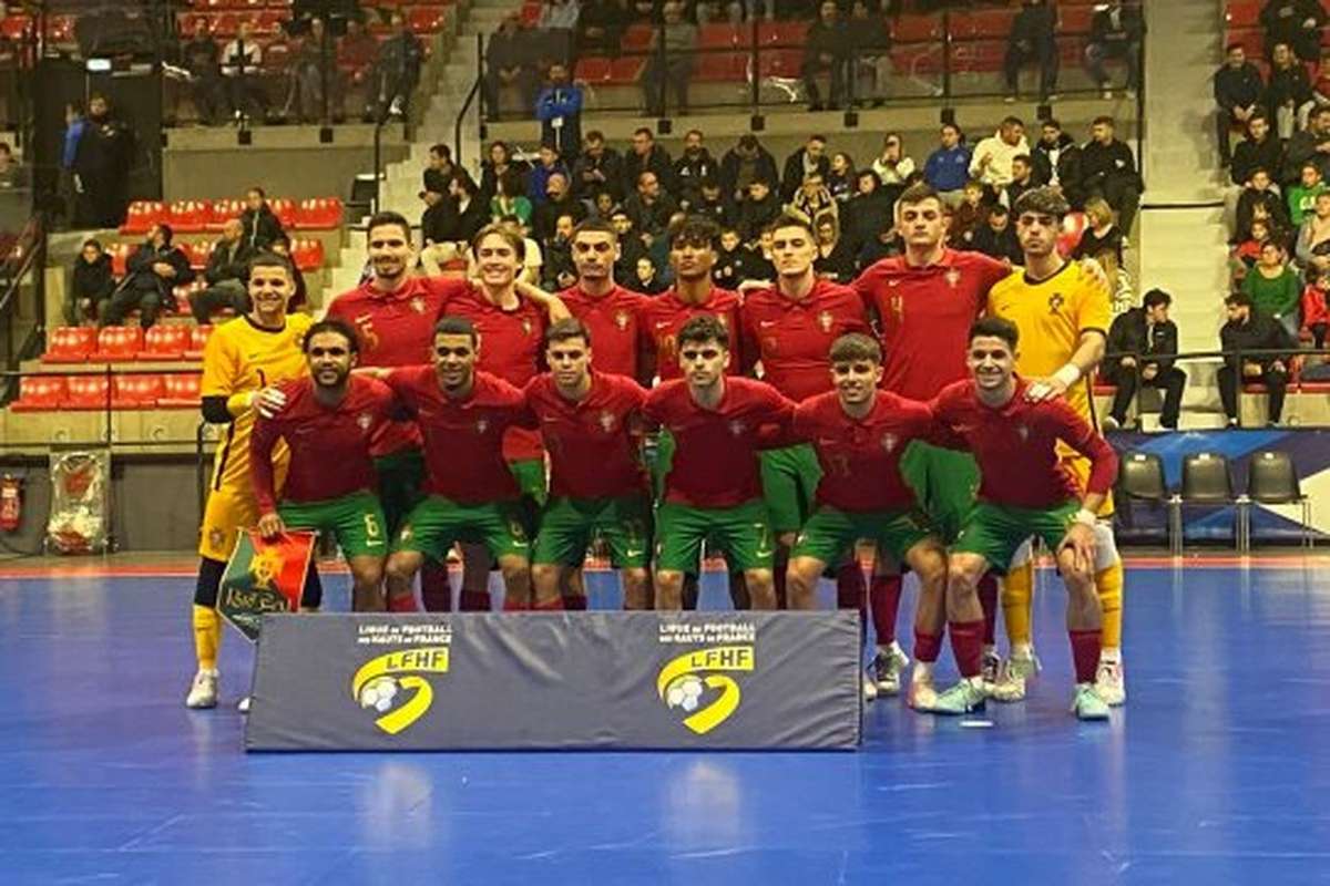 Seleção sub-21 de futsal empata (2-2) com Espanha em jogo de preparação