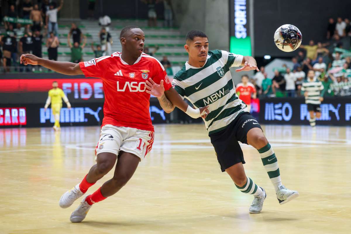 Sporting e Benfica empatam em dérbi eletrizante no futsal português