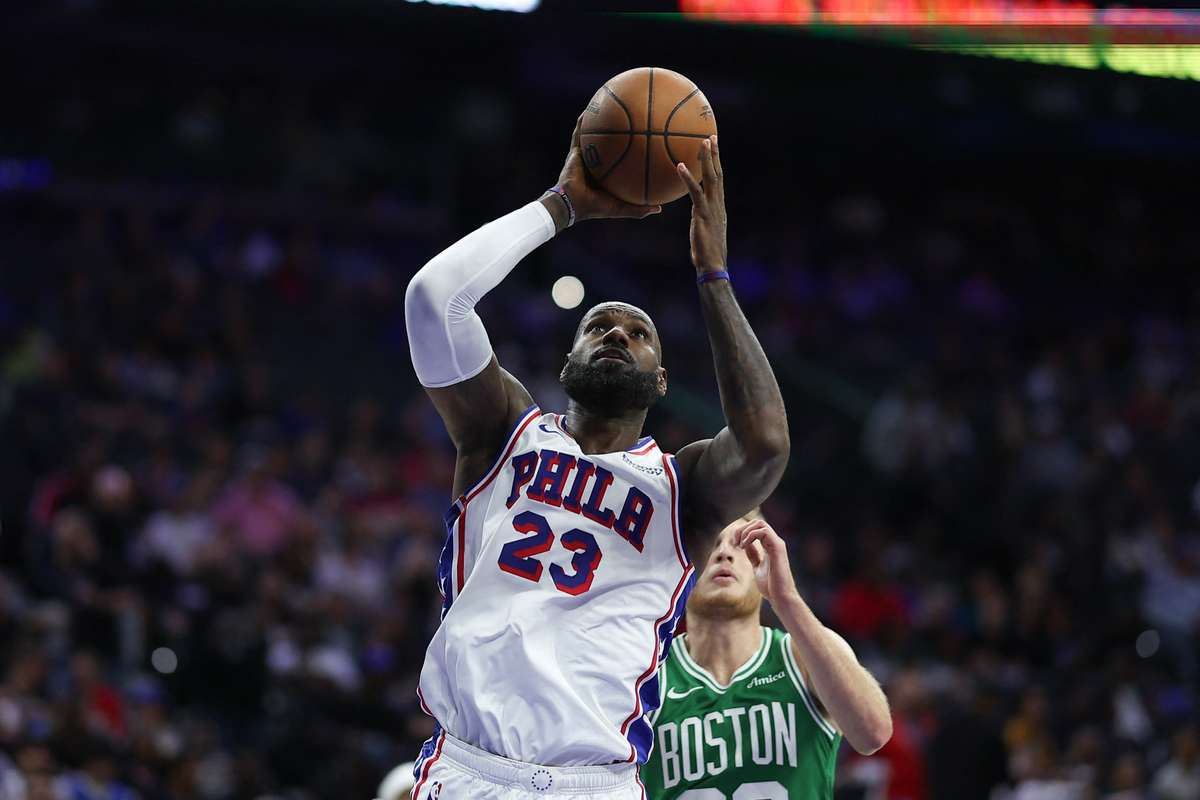 LeBron James na NBA: Quarentão busca quinto anel pelo Philadelphia 76ers