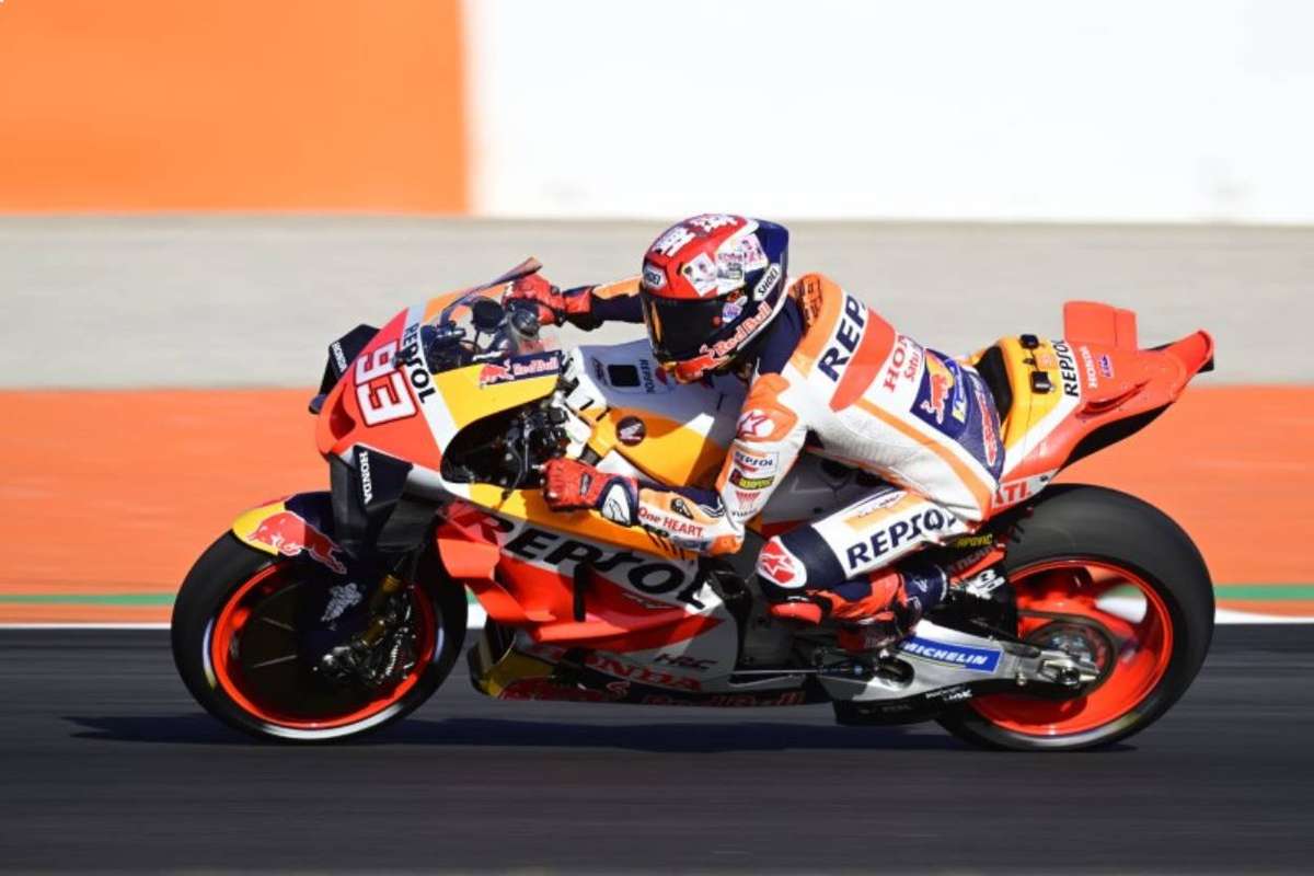 Valentino Rossi clashes with rival Marc Marquez in Malaysia, Motorsport  News