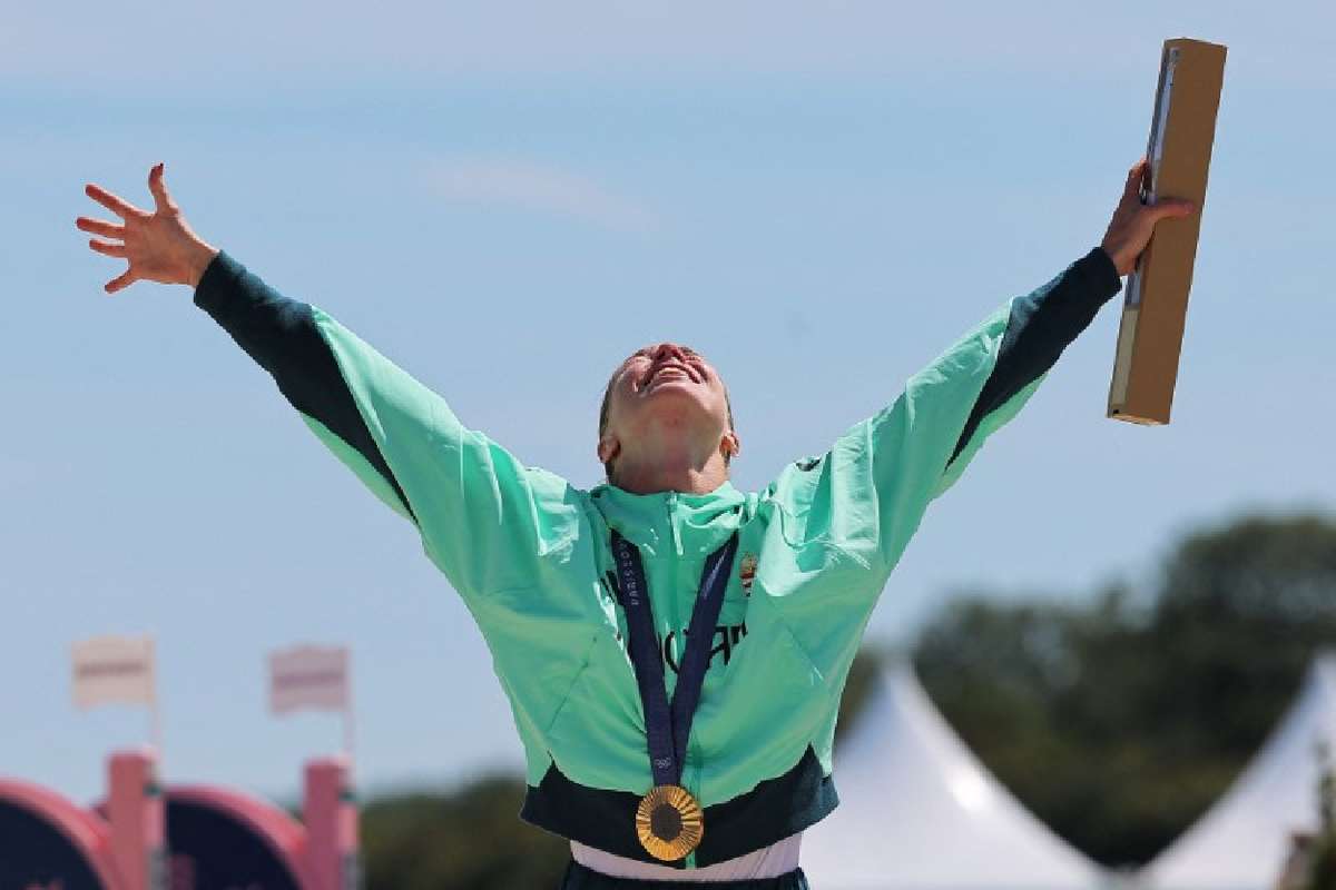 Michelle Gulyas takes women's Modern Pentathlon gold for Hungary ...