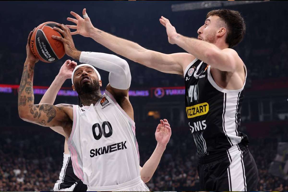 Indigente, L'ASVEL Signe Une 10e Défaite De Rang En Euroligue Contre Le ...