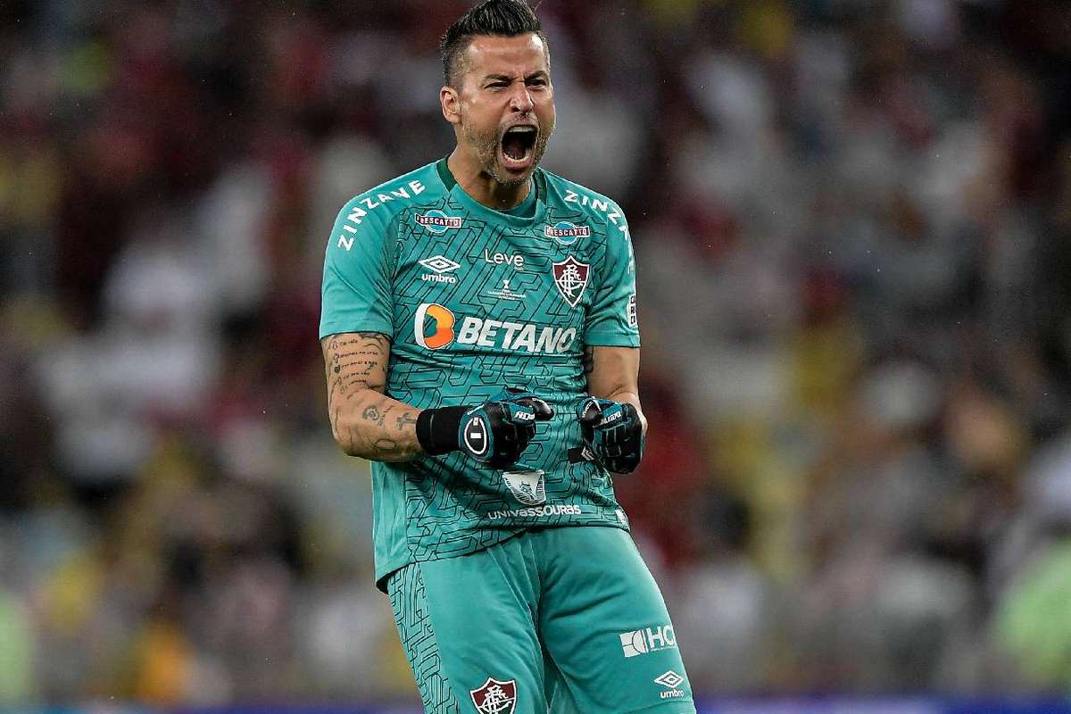 Fábio, do Fluminense, se isola como brasileiro com mais jogos na  Libertadores