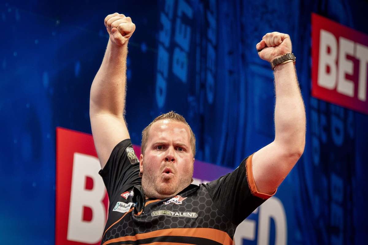 Ontknopingen Groepsfase Grand Slam Of Darts Op De Maandagavond: Vijf ...