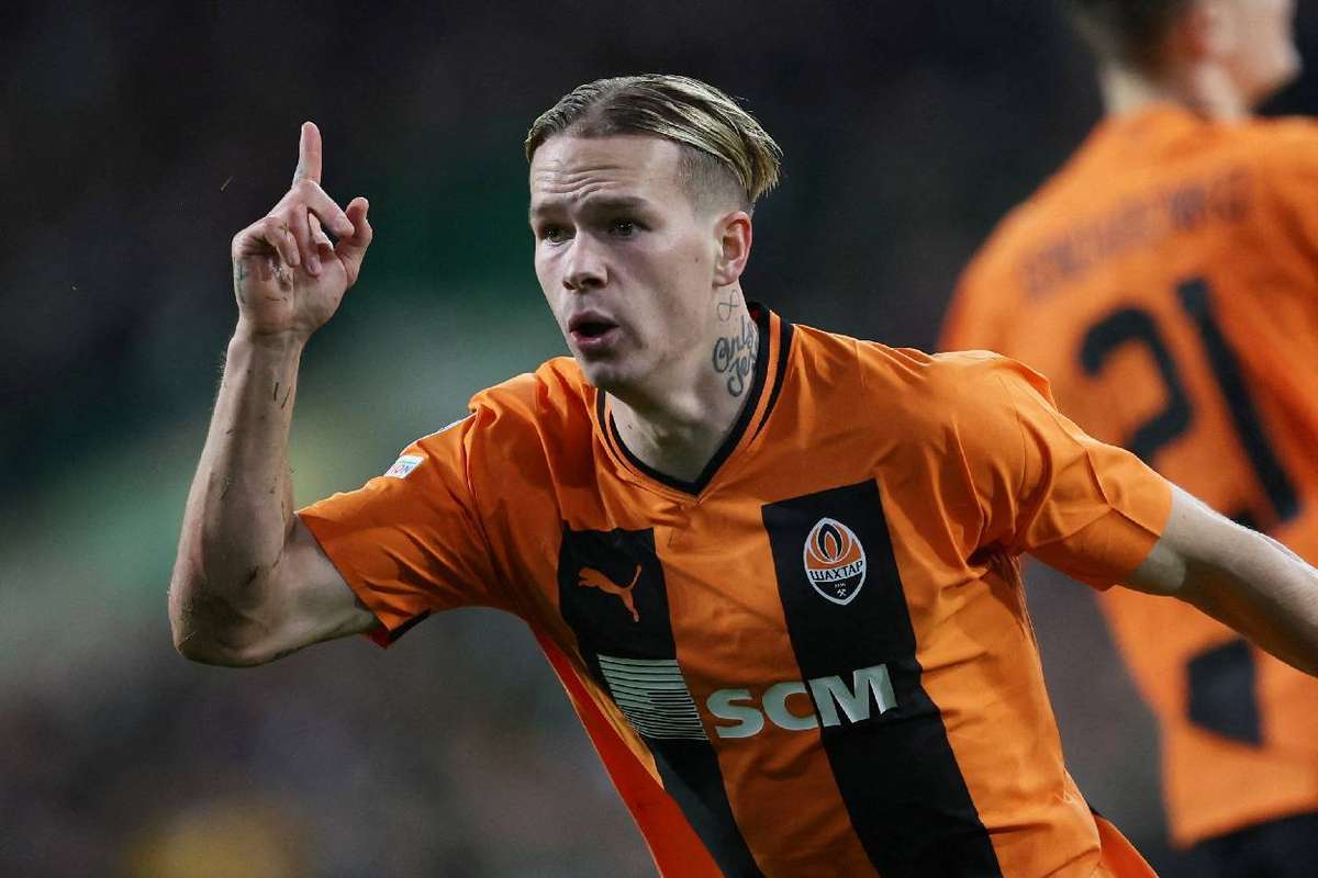 Chelsea Sign Ukrainian Winger Mudryk From Shakhtar Donetsk For Up To ...