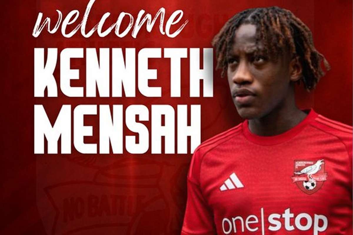 CHÍNH THỨC: Tiền đạo Mensah của Leeds gia nhập Scarborough