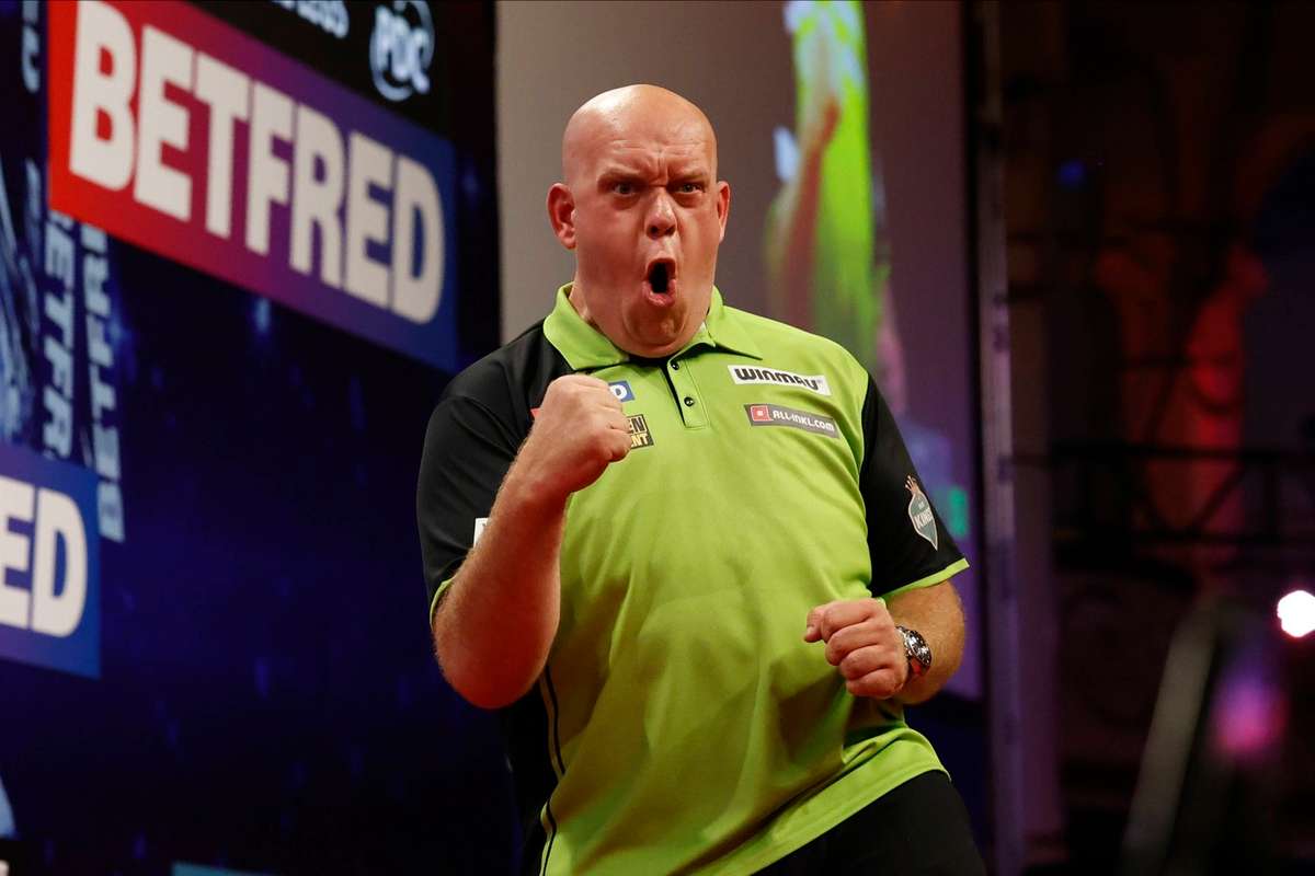 Michael Van Gerwen And Michael Smith Set Up Semi-final At World ...