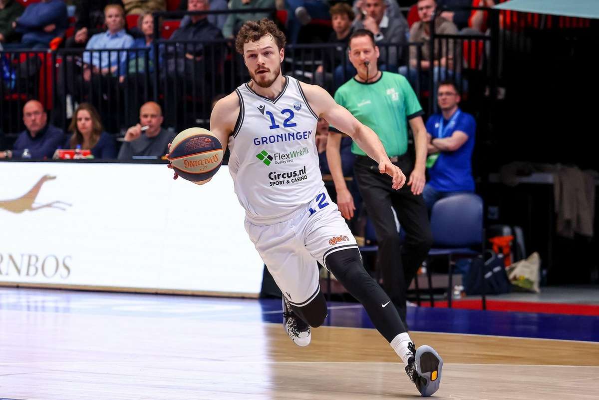 Donar Toont Veerkracht En Verslaat Na Serie Nederlagen Belgische ...