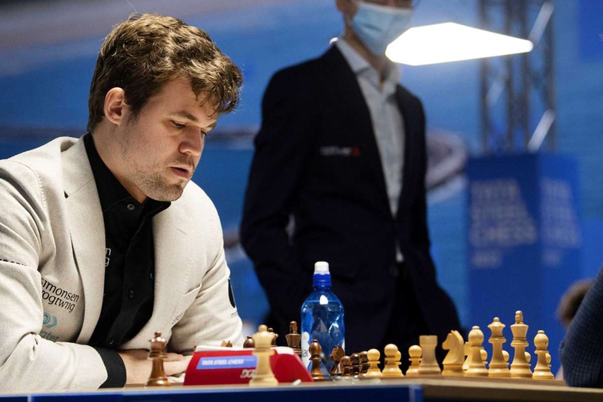 Magnus Carlsen fala pela 1ª vez após desencadear acusações de trapaça  contra Niemann