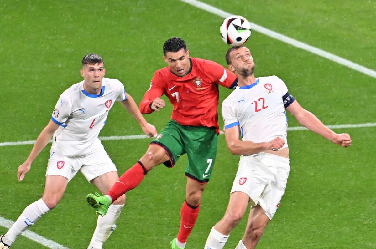 EM-Tracker: Portugal vs. Tschechien / Türkei vs. Georgien LIVE - 18.06. ...