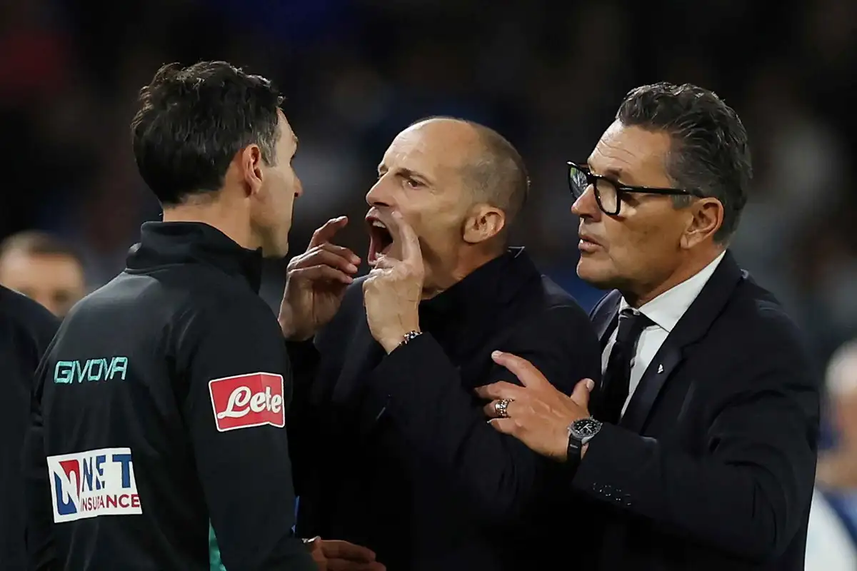 Napoli manager Max Allegri reacts during the game with Roma