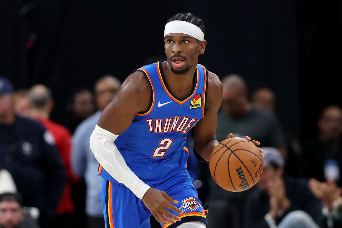 SHAI GILGEOUS ALEXANDER BREAKS WILT CHAMBERLAIN 127 GAME 20 POINT RECORD