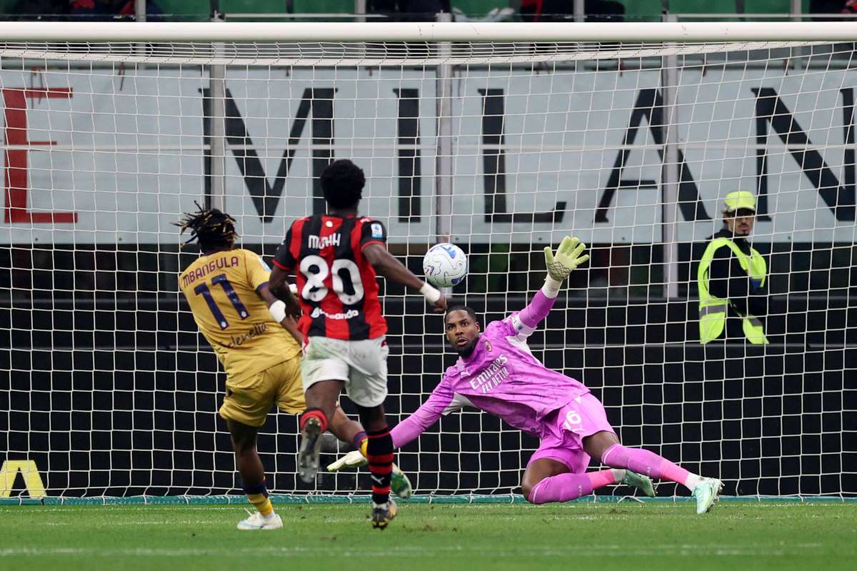 Serie A: AC Milan perde invencibilidade com o Bolonha (2-4), Inter ...