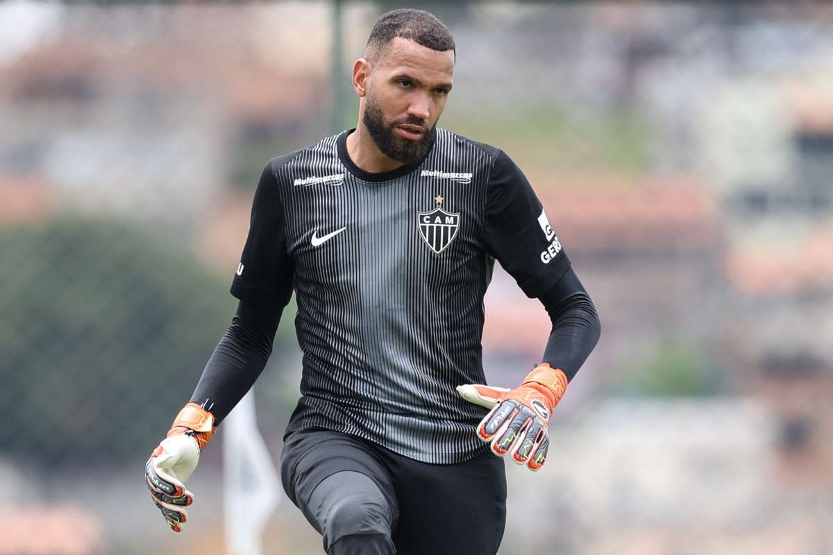 Everson é liberado pelo Atlético-MG e reforça equipe no Brasileirão