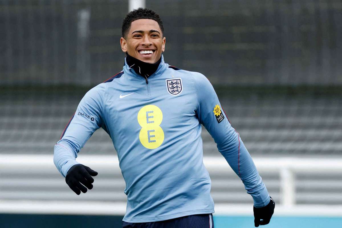 Saha 'mơ' Man Utd chiêu mộ Bellingham: Đó là một ý tưởng điên rồ, nhưng cậu ấy có mọi thứ