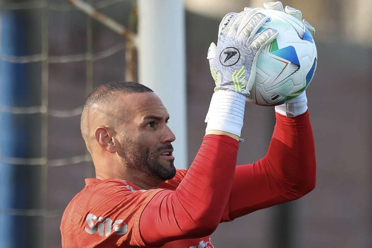 Invicto fora de casa Palmeiras visita Universitario pela ida das oitavas da Libertadores